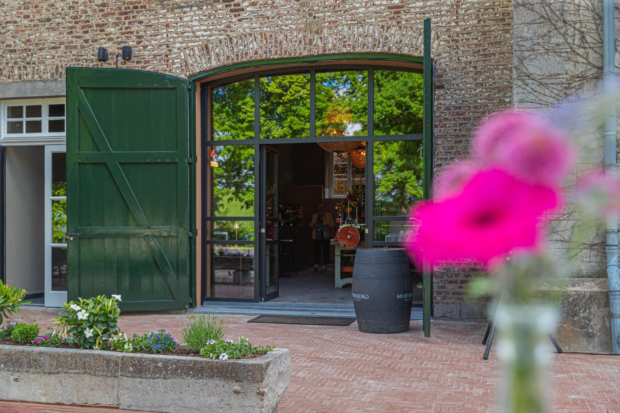 Buitenplaats Kasteel Elsloo 앨슬루 외부 사진