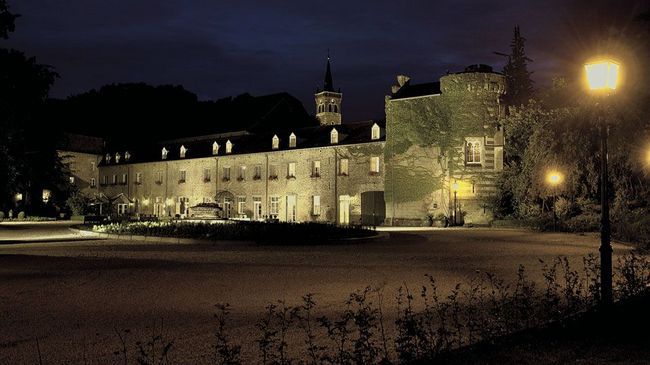Buitenplaats Kasteel Elsloo 앨슬루 외부 사진
